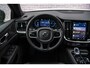Volvo V60 2.0 T6 Plug-in hybrid AWD Plus Dark | Harman Kardon Audio | Trekhaak | Stoel- / Stuurverwarming Voor + Achter | 360 Camera | Adaptive Cruise | Google | Carplay | Dodehoekdetectie