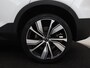 Volvo XC40 Recharge Core | Stoel & stuurverwarming | 20'' | Camera | Carplay | Navigatie | Getint glas | Full LED | DAB | Parkeerhulp | Inscription metallic lak