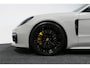 Porsche Panamera 2.9 4 E-Hybrid /Orig. Nederlands / Sport Design / Panoramadak / Sport uitlaat / Elektr. verstelbare voorstoelen (14-wegs) + memory / Luchtvering / Apple Carplay / Sport-Chrono / BOSE Surround Sound / Stoelverwarming / Ambienteverlichting / DAB+ / Stuurwiel verwarming / Dodehoek detectie / Full LED / Sportstoelen