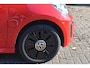 Volkswagen e-Up! e-up! Style Sport | All-seasons | Stoelverwarming | Camera | 12 mnd BOVAG garantie | Whatsapp 06-53188999