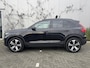 Volvo XC40 Recharge Ultimate 70 kWh | Adaptieve Cruise Control | BLIS Dodehoek Detectie | Schuif -/ Kanteldak | Nubuck Bekleding | Harman Kardon Audio | Getint Glas | All-Seasons | Elektr. Stoelen |