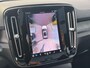 Volvo XC40 Recharge Ultimate 70 kWh | Adaptieve Cruise Control | BLIS Dodehoek Detectie | Schuif -/ Kanteldak | Nubuck Bekleding | Harman Kardon Audio | Getint Glas | All-Seasons | Elektr. Stoelen |