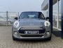 MINI Cooper Mini 1.5 First Born Edition / NL-Auto / 1e-Eigenaar / Dealer-Onderhouden / Vol-Leder / Cruise-Control / Climate-Control / Keyless / LED / Radio-Bluetooth / Navi / Armsteun-Voor / PDC-Achter / LMV 16'' LMV / ENZ.