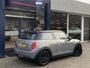 MINI Cooper Mini 1.5 First Born Edition / NL-Auto / 1e-Eigenaar / Dealer-Onderhouden / Vol-Leder / Cruise-Control / Climate-Control / Keyless / LED / Radio-Bluetooth / Navi / Armsteun-Voor / PDC-Achter / LMV 16'' LMV / ENZ.