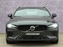 Volvo V60 2.0 T6 Plug-in hybrid AWD Plus Dark | 360° Camera | Stoel en stuurverwarming | Trekhaak | Adaptieve cruise control | Harman/Kardon audio | BLIS dodehoekdetectie |
