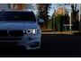 BMW X5 xDrive35i High Executive Aut.*Perfect Onderh.*Parelmoer wit!*Elek. Trekhaak/Pano/Leder Sport/Stoelverw./Sfeer/Memorie/HUD/LED/Camera/Elek. Klep/Parkeersens.V+A*