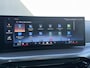 BMW 3-Serie 330e M Sport Edition / Fabrieksgarantie t/m 6-2028 / Elektrische Trekhaak (1500 KG) / Adaptieve Cruise Control / Stoel-/Stuurverwarming / Brooklyn Grau / Sportstoelen / Apple Carplay/Android auto / Schuif-/kanteldak /