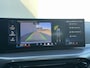BMW 3-Serie 330e M Sport Edition / Fabrieksgarantie t/m 6-2028 / Elektrische Trekhaak (1500 KG) / Adaptieve Cruise Control / Stoel-/Stuurverwarming / Brooklyn Grau / Sportstoelen / Apple Carplay/Android auto / Schuif-/kanteldak /
