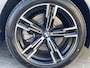 BMW 3-Serie 330e M Sport Edition / Fabrieksgarantie t/m 6-2028 / Elektrische Trekhaak (1500 KG) / Adaptieve Cruise Control / Stoel-/Stuurverwarming / Brooklyn Grau / Sportstoelen / Apple Carplay/Android auto / Schuif-/kanteldak /