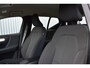 Volvo XC40 1.5 T2 Business Pro Camera, Adaptive cruise, Elek. trekhaak, Sportstoelen, Stuur/stoelverwarming