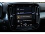 Volvo XC40 1.5 T4 Recharge R-Design | Panoramadak | Lederen bekleding | Adaptive cruise control | Achteruitrij camera | Premium audio by Harman Kardon | Verwarmbare voorstoelen | Verwarmbaar stuurwiel | Semi elek. trekhaak | Dealer onderhouden | Elektrische achterklep | Extra getint glas |