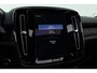 Volvo XC40 1.5 T4 Plug-in hybrid Ultimate Dark | Facelift | Pano-dak | H&K Audio | 20 inch | elek. stoelen | stoel + stuurverw. |