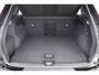 Volvo XC40 1.5 T4 Plug-in hybrid Ultimate Dark | Facelift | Pano-dak | H&K Audio | 20 inch | elek. stoelen | stoel + stuurverw. |