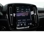 Volvo XC40 1.5 T4 Plug-in hybrid Ultimate Dark | Facelift | Pano-dak | H&K Audio | 20 inch | elek. stoelen | stoel + stuurverw. |