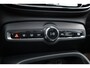 Volvo XC40 1.5 T4 Plug-in hybrid Ultimate Dark | Facelift | Pano-dak | H&K Audio | 20 inch | elek. stoelen | stoel + stuurverw. |