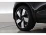 Volvo XC40 1.5 T4 Plug-in hybrid Ultimate Dark | Facelift | Pano-dak | H&K Audio | 20 inch | elek. stoelen | stoel + stuurverw. |
