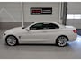 BMW 4-Serie Cabrio 420i Sportline Leer Nekverwarming Sportstoelen Zeer nette auto Boekjes aanwezig Harman/Kardon PDC Lage kilometerstand Stuurwiel verwarmd Airco-ecc Cruise control LED Bluetooth Sportline