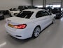 BMW 4-Serie Cabrio 420i Sportline Leer Nekverwarming Sportstoelen Zeer nette auto Boekjes aanwezig Harman/Kardon PDC Lage kilometerstand Stuurwiel verwarmd Airco-ecc Cruise control LED Bluetooth Sportline