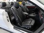 BMW 4-Serie Cabrio 420i Sportline Leer Nekverwarming Sportstoelen Zeer nette auto Boekjes aanwezig Harman/Kardon PDC Lage kilometerstand Stuurwiel verwarmd Airco-ecc Cruise control LED Bluetooth Sportline