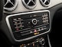 Mercedes-Benz GLA 200 Sport 157Pk Automaat (GROOT NAVI, LEDER, XENON, GETINT GLAS, SPORTSTOELEN, TREKHAAK, CRUISE, PARKEERSENSOREN, NIEUWE APK, NIEUWSTAAT)