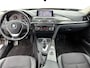 BMW 3-Serie 320i Executive Edition(Goed onderH, Navi Prof, StoelV,Head-up, Cliamte, Parkeerhulp, Etc)