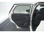 Renault Captur TCe 120 EDC Intens | Camera | Dodehoekdetectie | Navigatie | Parkeersensoren