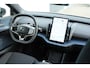 Volvo EX30 Single Motor Extended Range Europa Plus | 20" Lichtmetalen velgen | Elektrische stoelen | Stoelverwarming | Stuurwiel verwarming | Achteruitrijcamera | Elektrisch bedienbare achterklep | Google Services |