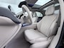 Mercedes-Benz E-klasse 400 e 4MATIC Exclusive Line | Luchtvering | Achteras besturing | Panorama - Schuifdak | Trekhaak Wegklapbaar | Stoelventilatie/-verwarming Voor | Burmester 4D Surround System | 20"AMG Velgen