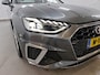 Audi A4 Limousine 35 TFSI 150pk S-Tronic S edition / Panoramadak / S-Line Exterieur & Interieur / Navigatie / LED Koplampen / Parkeersensoren / 18" LMV