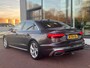 Audi A4 Limousine 35 TFSI 150pk S-Tronic S edition / Panoramadak / S-Line Exterieur & Interieur / Navigatie / LED Koplampen / Parkeersensoren / 18" LMV
