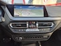 BMW 1-Serie 118i M Sport 19"/Panoramadak/M-stoelen + memory/Harman Kardon/Keyless/Adaptieve cruise/Head-up/LED/Sfeerverlichting/Camera