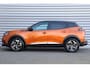 Peugeot e-2008 50KWH 136PK GT PACK AUTOMAAT / NAVI / LEDER / CLIMA / PDC / 17" LMV / CAMERA / TREKHAAK / KEYLESS / FULL-LED / FULL OPTIONS / 1E EIGENAAR / NIEUWSTAAT !!