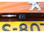 Peugeot e-2008 50KWH 136PK GT PACK AUTOMAAT / NAVI / LEDER / CLIMA / PDC / 17" LMV / CAMERA / TREKHAAK / KEYLESS / FULL-LED / FULL OPTIONS / 1E EIGENAAR / NIEUWSTAAT !!