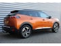 Peugeot e-2008 50KWH 136PK GT PACK AUTOMAAT / NAVI / LEDER / CLIMA / PDC / 17" LMV / CAMERA / TREKHAAK / KEYLESS / FULL-LED / FULL OPTIONS / 1E EIGENAAR / NIEUWSTAAT !!