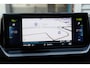 Peugeot e-2008 50KWH 136PK GT PACK AUTOMAAT / NAVI / LEDER / CLIMA / PDC / 17" LMV / CAMERA / TREKHAAK / KEYLESS / FULL-LED / FULL OPTIONS / 1E EIGENAAR / NIEUWSTAAT !!