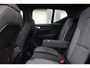 Volvo XC40 B4 Plus Dark | Verwarmde Voorstoelen en Stuurwiel | Verwarmde Voorruit | Semi- Elektrische Trekhaak | Harman Kardon Premium Audio | Achteruitrijcamera | DAB Ontvanger | Keyless Entry en Start