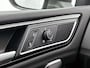 Volkswagen Golf Sportsvan 1.2 TSI Highline | AUTOMAAT | NAVIGATIE | STOELVERWARMING | PARKEERSENSOREN | TREKHAAK | LEDEREN STOELEN |