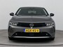 Opel Astra 1.2 Turbo Business Edition | Winterpakket | Navigatie | Lichtmetalen velgen | Extra getinte ramen achter | Parkeersensoren rondom + camera achter |