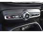 Volvo XC40 Extended Range 252PK Plus 82 kWh | ACC | Camera | Blis | 19"LMV | All seasons | Stoel-Stuurverwarming