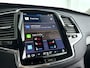 Volvo XC90 T8 Plug-in hybrid AWD Ultra Dark | Panoramadak | 360° camera | Head-up Display | Bowers & Wilkins | Luchtvering | Stoelventlatie | Massage | Trekhaak