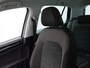 Volkswagen Golf 1.6 TDi Highline 115 Pk Automaat | Adaptive Cruise | Digitaal Dashboard | CarPlay | Navigatiesysteem | Trekhaak | Parkeersensoren | 16 Inch