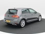 Volkswagen Golf 1.6 TDi Highline 115 Pk Automaat | Adaptive Cruise | Digitaal Dashboard | CarPlay | Navigatiesysteem | Trekhaak | Parkeersensoren |16 Inch