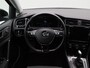 Volkswagen Golf 1.6 TDi Highline 115 Pk Automaat | Adaptive Cruise | Digitaal Dashboard | CarPlay | Navigatiesysteem | Trekhaak | Parkeersensoren | 16 Inch
