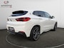 BMW X2 SDrive18i M-Pakket High Exec Full M Sportief Design LED 19” M-Velgen M-Alcantara Navi Camera PDC V+A
