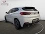 BMW X2 SDrive18i M-Pakket High Exec Full M Sportief Design LED 19” M-Velgen M-Alcantara Navi Camera PDC V+A