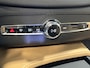 Volvo XC90 2.0 T8 Recharge AWD Ultimate Bright | Navigatie/Apple/Android Auto | LM Velgen 20" | Voorstoelen Voor Verwarmd/Geventileerd |