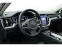 Volvo V60 2.0 B4 Plus Dark | Pano | Dodehoek | H&K | Adapt. Cruise | CarPlay | Trekhaak | All Season