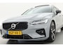 Volvo V60 2.0 B4 Plus Dark | Pano | Dodehoek | H&K | Adapt. Cruise | CarPlay | Trekhaak | All Season