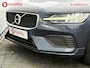 Volvo V60 2.0 T6 Twin Engine AWD Momentum Pro Hybride Elektrische Stoelen | Apple CarPlay | BLIS | Leer | Stoelverwarming