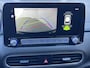 Hyundai Kona Electric EV Premium 64 kWh Automaat / Accu SoH 100% / HUD / Navigatie / Adaptieve CC / Elektr. stoelen / Stoelventilatie / Stuur-, stoel- en achterbankverwaming / Apple Carplay Android /